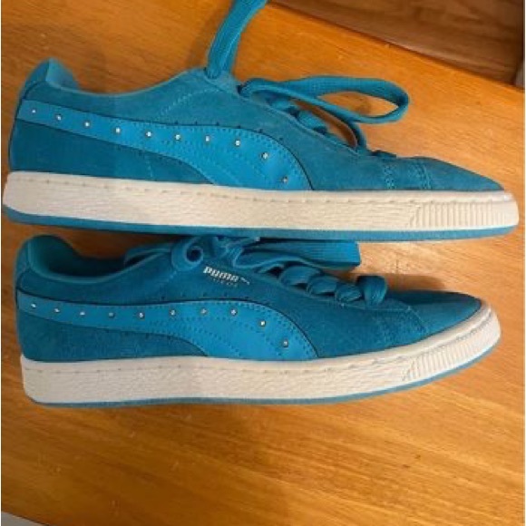 New Without Tags, Women’s Size 7 1/2 Blue Puma Shoes - Picture 2 of 7